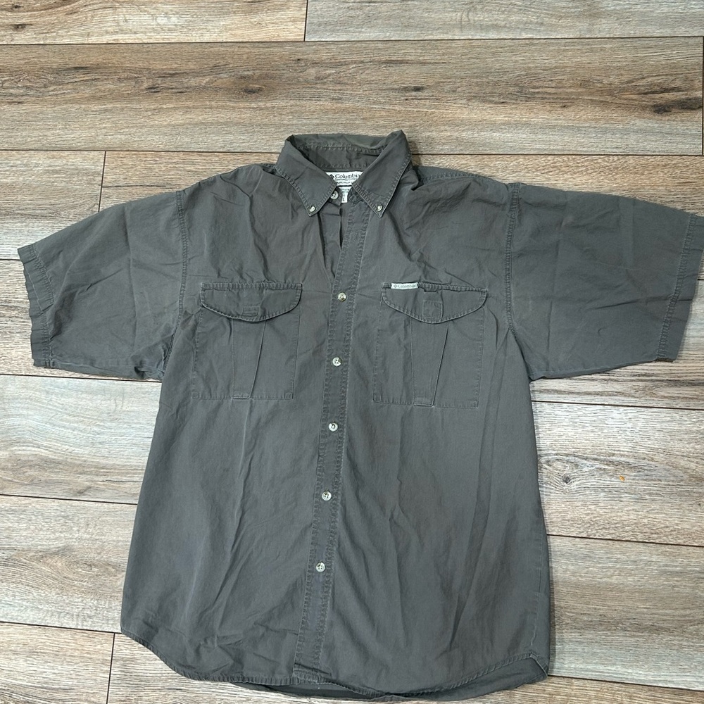 Men's Charcoal Short Sleeve Button Down Shirt